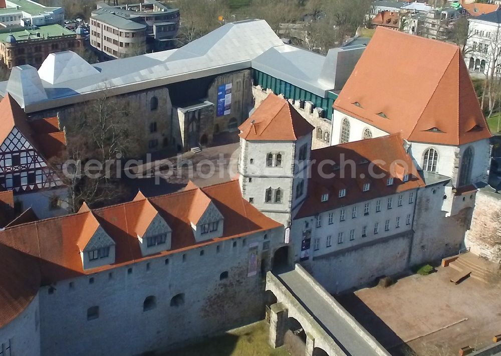 Aerial photograph Halle (Saale) - Castle of Schloss Kunstmuseum Moritzburg on Friedemann-Bach-Platz in the district Mitte in Halle (Saale) in the state Saxony-Anhalt