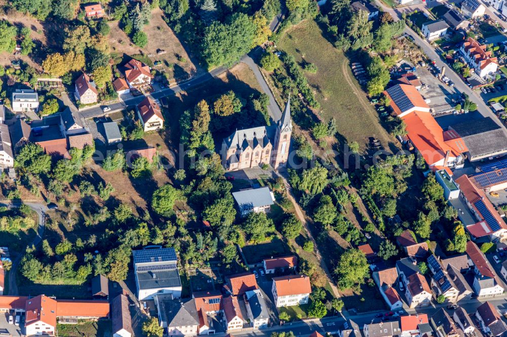 Aerial image Fischbachtal - Castle on street Landgraf-Georg-Strasse of Lichtenberg on street Landgraf-Georg-Strasse in the district Lichtenberg in Fischbachtal in the state Hesse, Germany