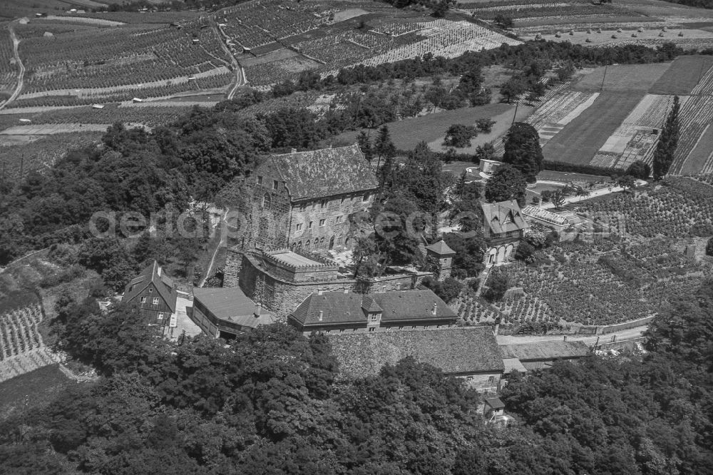 Aerial photograph Cleebronn - Castle of Magenheim in Cleebronn in the state Baden-Wuerttemberg, Germany