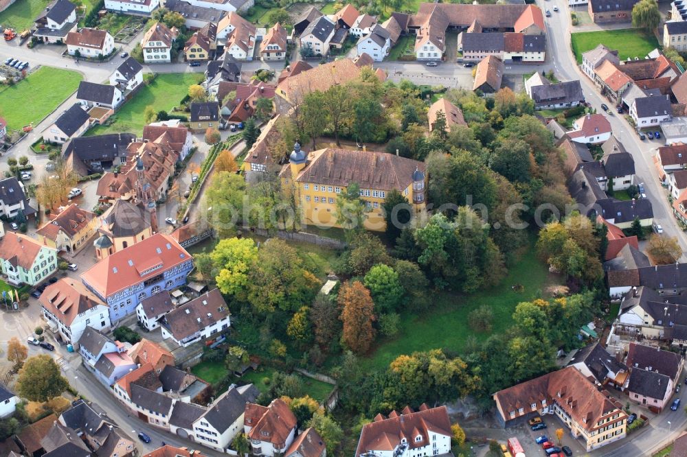 Aerial photograph Mahlberg - Castle of Schloss Mahlberg in Mahlberg in the state Baden-Wuerttemberg