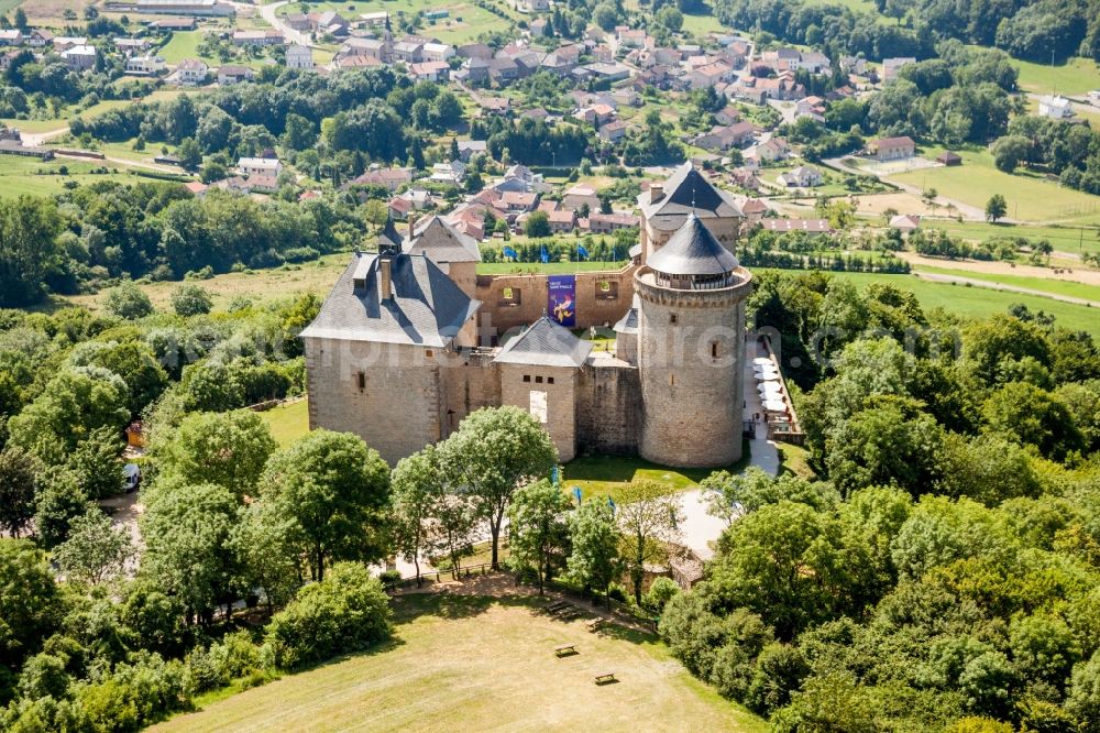 Aerial photograph Manderen - Castle of Schloss Malbrouck in Manderen in Grand Est, France