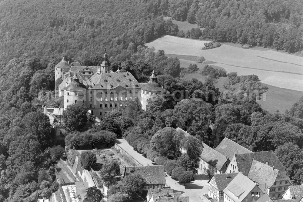 Langenburg from the bird's eye view: Castle of at the center of in Langenburg in the state Baden-Wuerttemberg, Germany