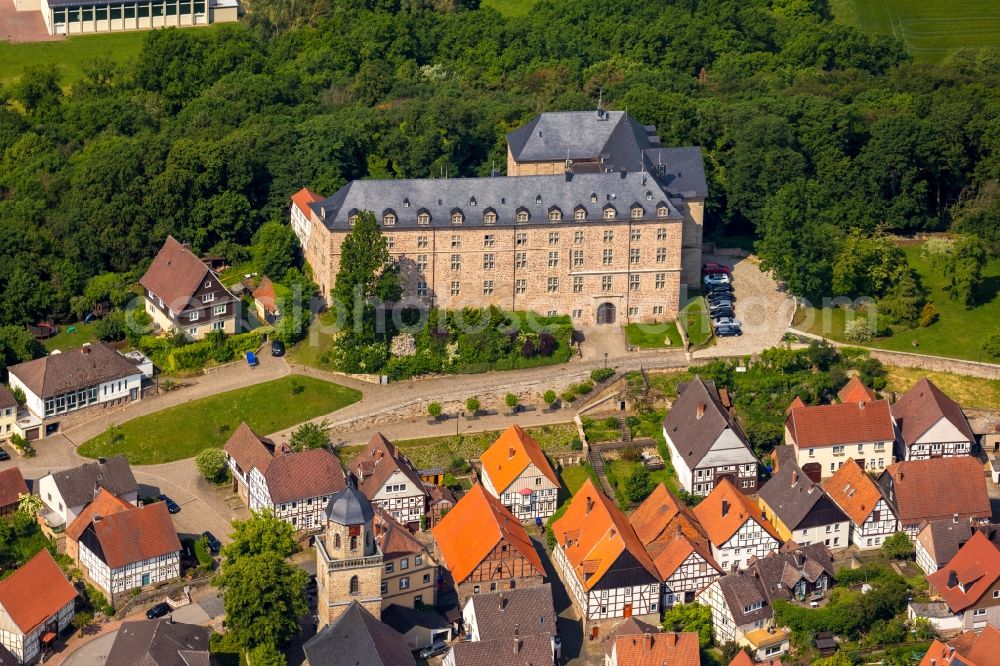 Aerial image Rhoden - Castle of Rhoden in the district Rhoden in Diemelstadt in the state Hesse, Germany