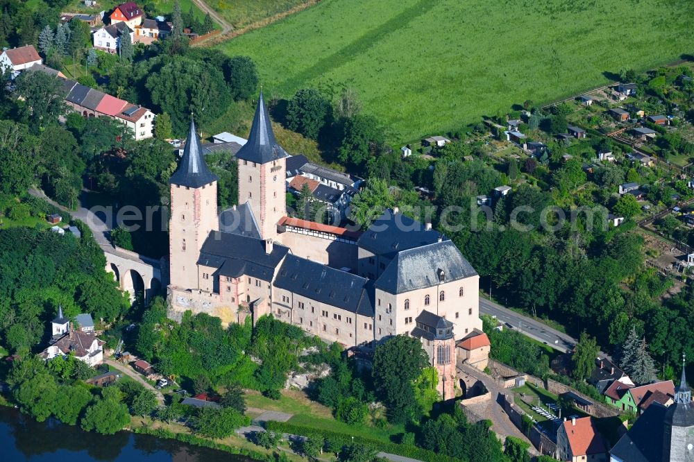 Rochlitz from the bird's eye view: Castle of am Ufer of Zwickauer Mulde in Rochlitz in the state Saxony, Germany