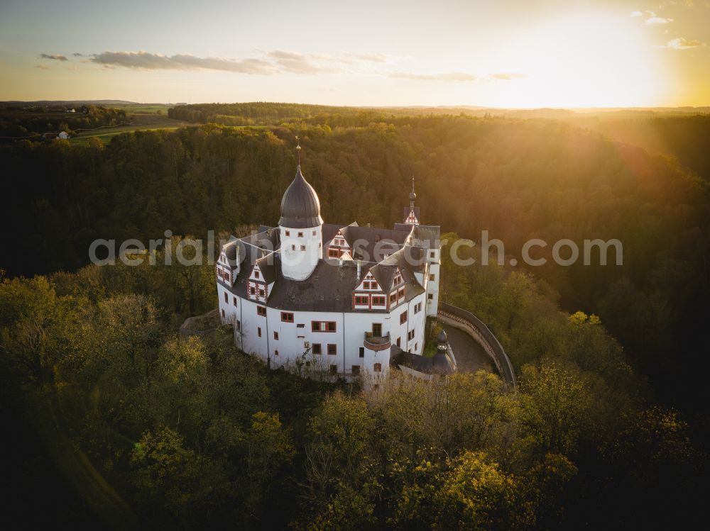 Lunzenau from above - Castle complex on the plateau Schloss Rochsburg on street Schlossstrasse in Lunzenau in the state Saxony, Germany