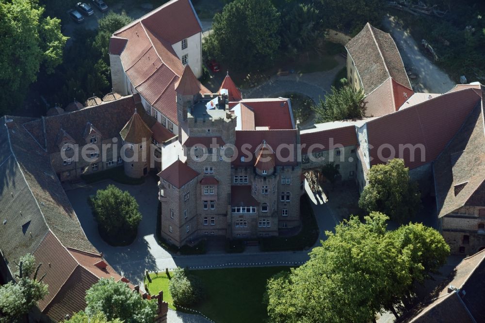 Aerial image Altenhausen - Castle of Schloss Schloss Altenhausen an der Schlossstrasse in Altenhausen in the state Saxony-Anhalt