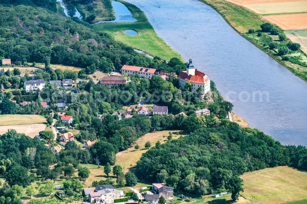 Aerial image Neuhirschstein - Castle of Schloss Hirschstein in Neuhirschstein in the state Saxony, Germany