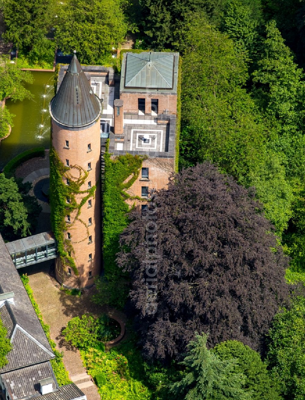 Essen from above - Castle of Schloss Schloss Landsberg on August-Thyssen-Strasse in Essen in the state North Rhine-Westphalia