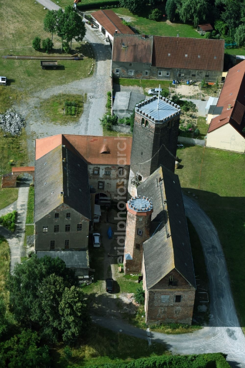 Aerial image Schnaditz - Castle of Schloss Schnaditz e.V. in Bad Dueben in the state Saxony