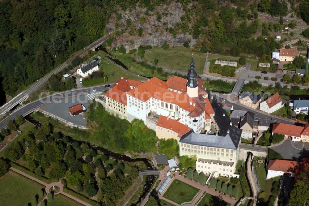 Aerial photograph Weesenstein - Castle of Weesenstein in Weesenstein in the state Saxony, Germany