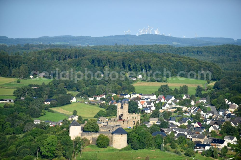 Aerial image Greifenstein - Castle of the fortress Burg Greifenstein in Greifenstein in the state Hesse, Germany