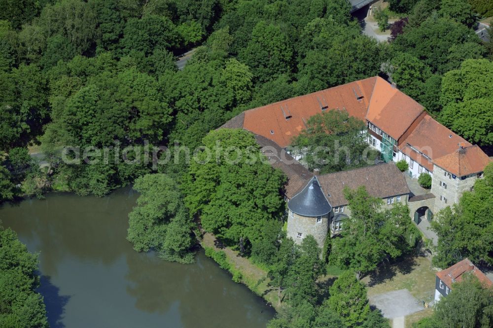 Wolfsburg from above - Castle of the fortress Burg Neuhaus in Wolfsburg in the state Lower Saxony