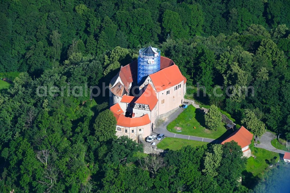 Schönfels from the bird's eye view: Castle of the fortress Burg Schoenfels on Burgstrasse in Schoenfels in the state Saxony