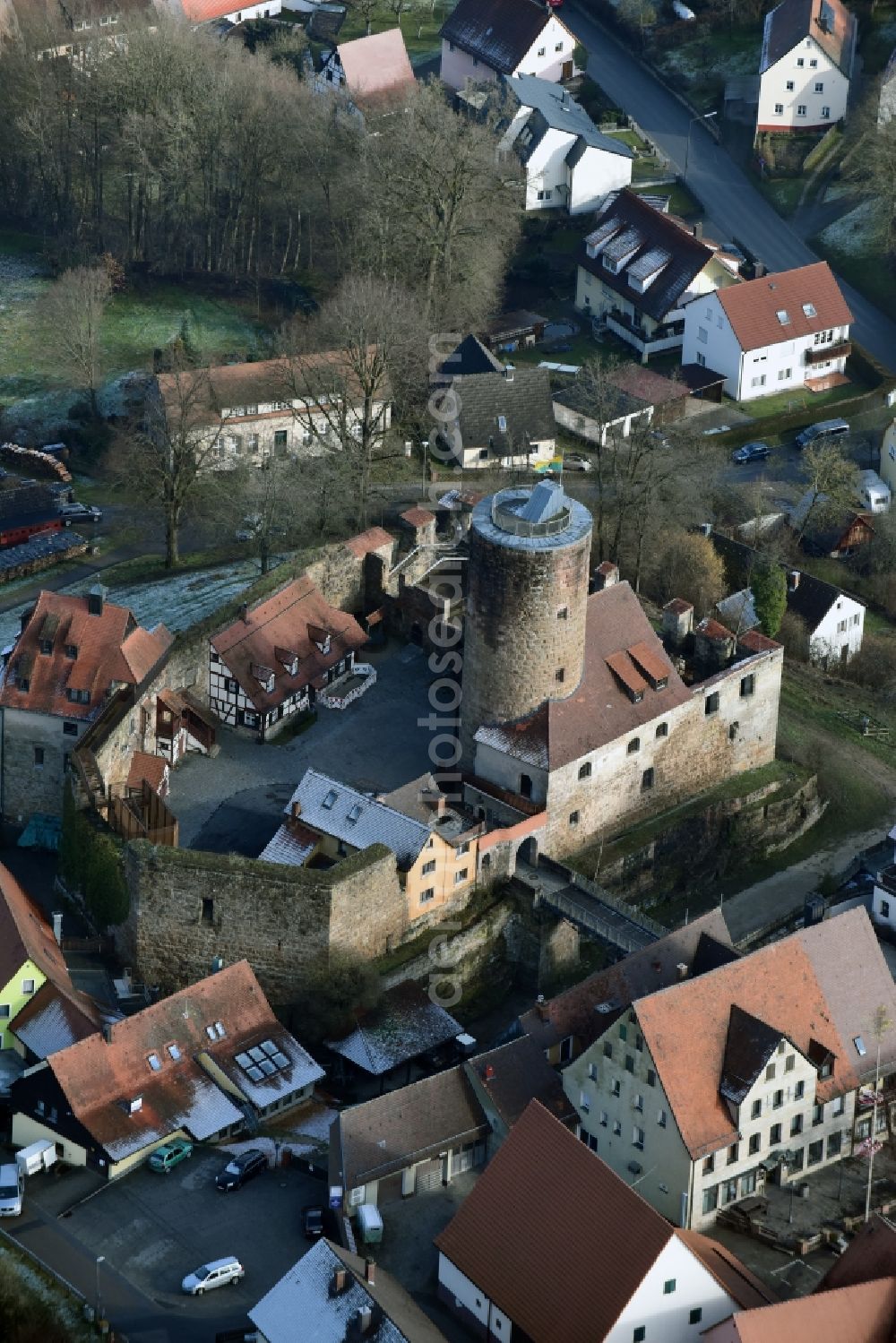 Burgthann from the bird's eye view: Castle of the fortress am Burgbergweg in Burgthann in the state Bavaria