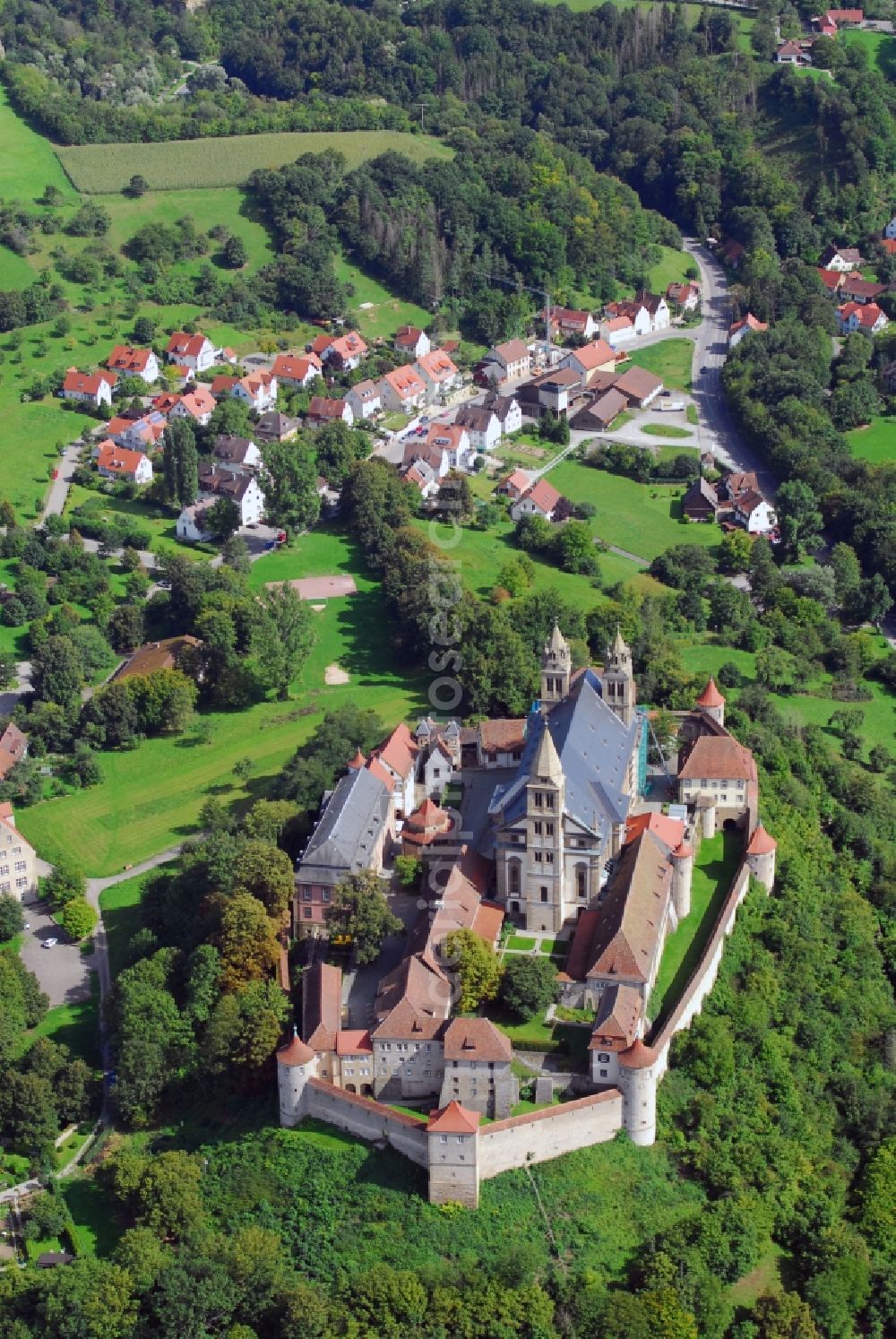 Aerial photograph Schwäbisch Hall - Castle of the fortress Comburg in the district Steinbach in Schwaebisch Hall in the state Baden-Wuerttemberg, Germany