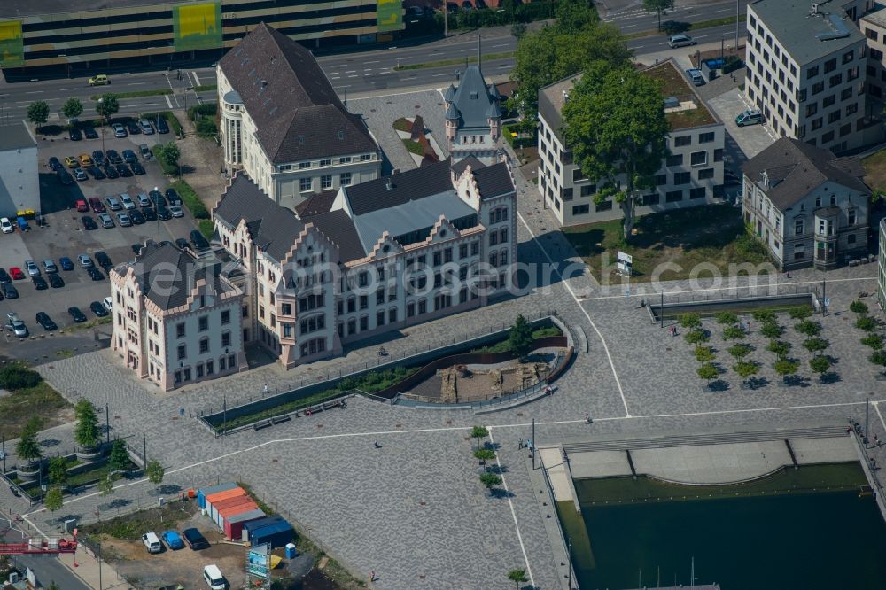 Aerial image Dortmund - Fortress Hoerder Burg at the port of the lake Phoenixsee besides the road Fassstrasse in Dortmund in the state North Rhine-Westphalia