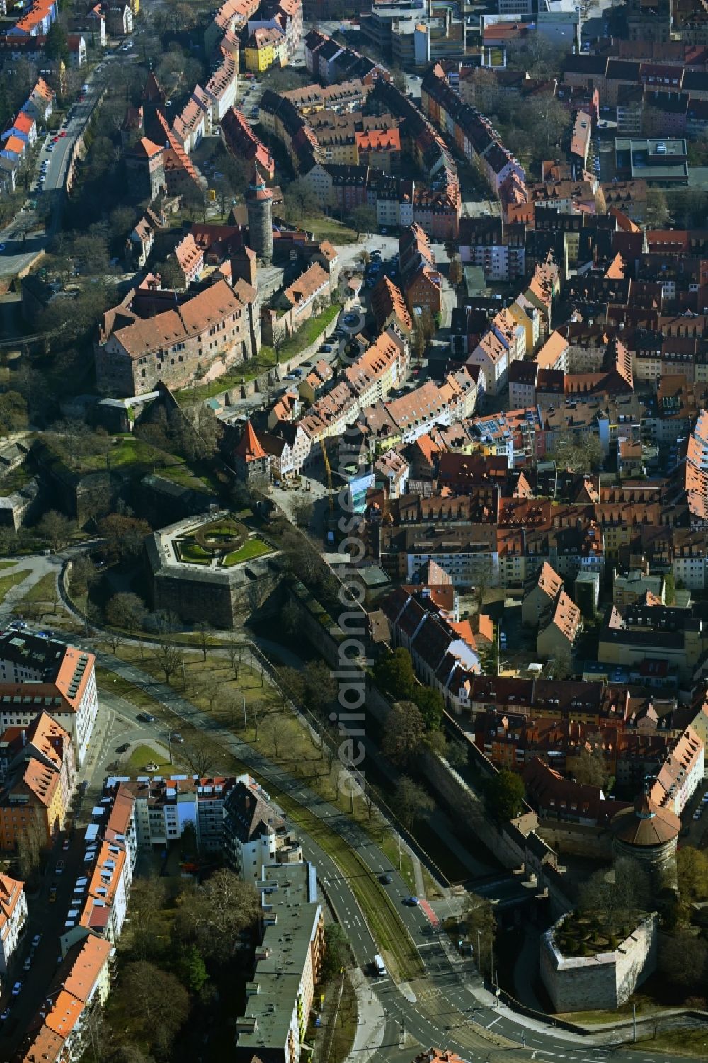 Nürnberg from the bird's eye view: Castle of the fortress Kaiserburg in the district Altstadt in Nuremberg in the state Bavaria, Germany