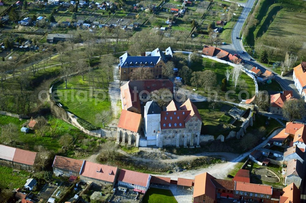 Weißensee from the bird's eye view: Castle complex of Veste Runneburg with castle wall ring in Weissensee in the state Thuringia, Germany