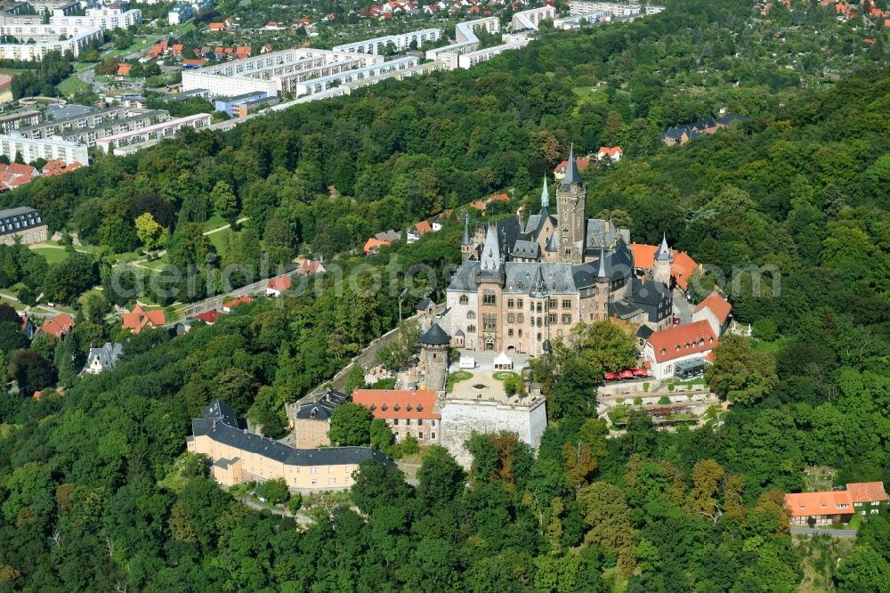 Wernigerode from the bird's eye view: Castle of the fortress Schloss Wernigerode in Wernigerode in the state Saxony-Anhalt, Germany