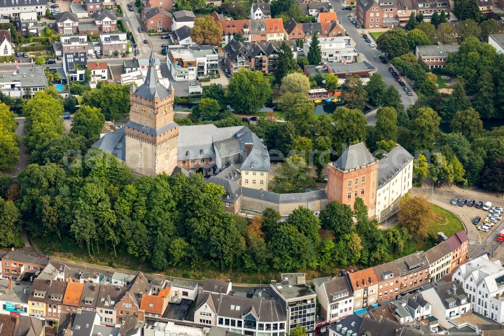 Kleve from above - Castle of the fortress Schwanenburg on Schlossberg in Kleve in the state North Rhine-Westphalia, Germany