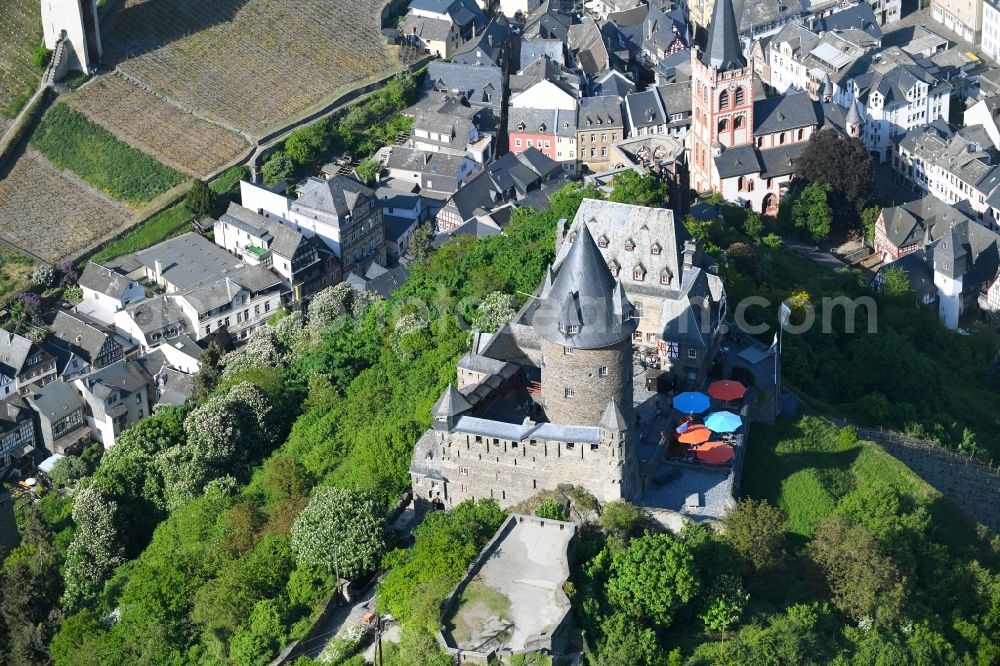 Aerial image Bacharach - Castle of the fortress Stahleck in Bacharach in the state Rhineland-Palatinate, Germany