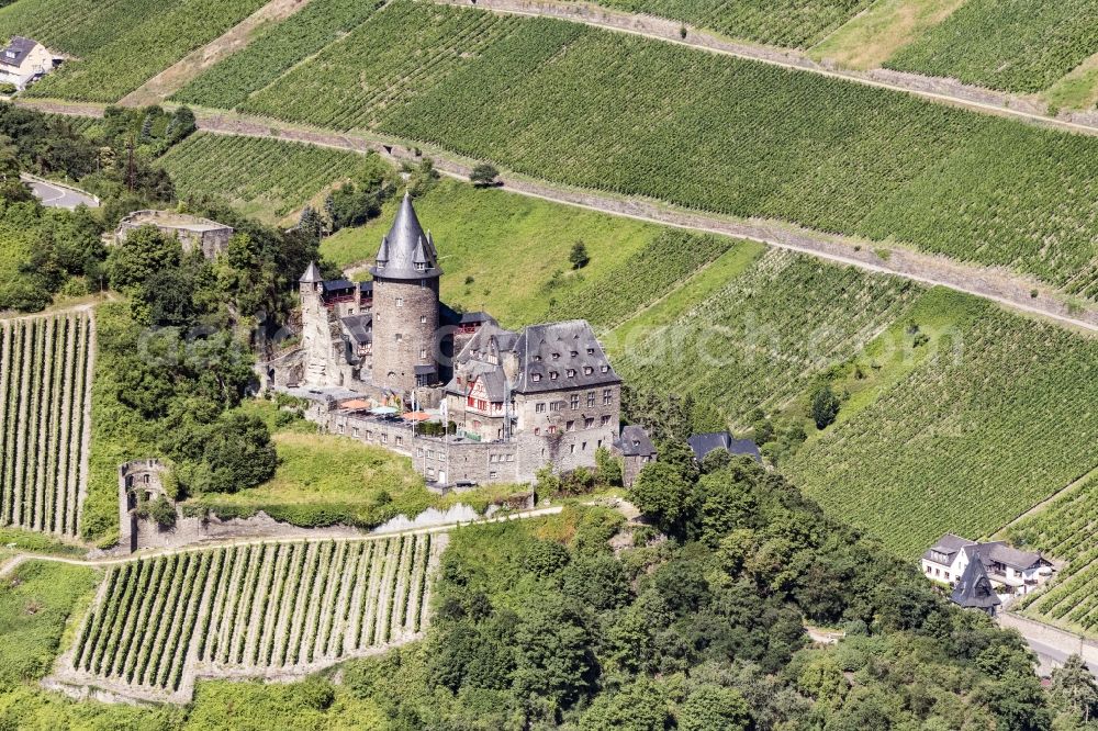 Aerial photograph Bacharach - Castle of the fortress Stahleck in Bacharach in the state Rhineland-Palatinate, Germany