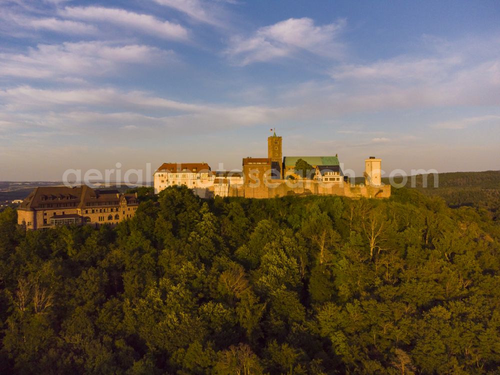 Aerial photograph Eisenach - Night lights and lighting at the Wartburg Fortress in Eisenach in the state of Thuringia, Germany