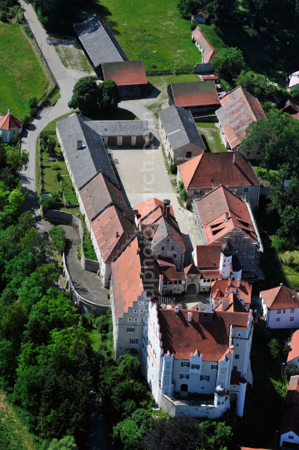 Sandersdorf from the bird's eye view: Castle of the fortress of Wittelsbacher Ausgleichsfond in Altmannstein in the state Bavaria, Germany