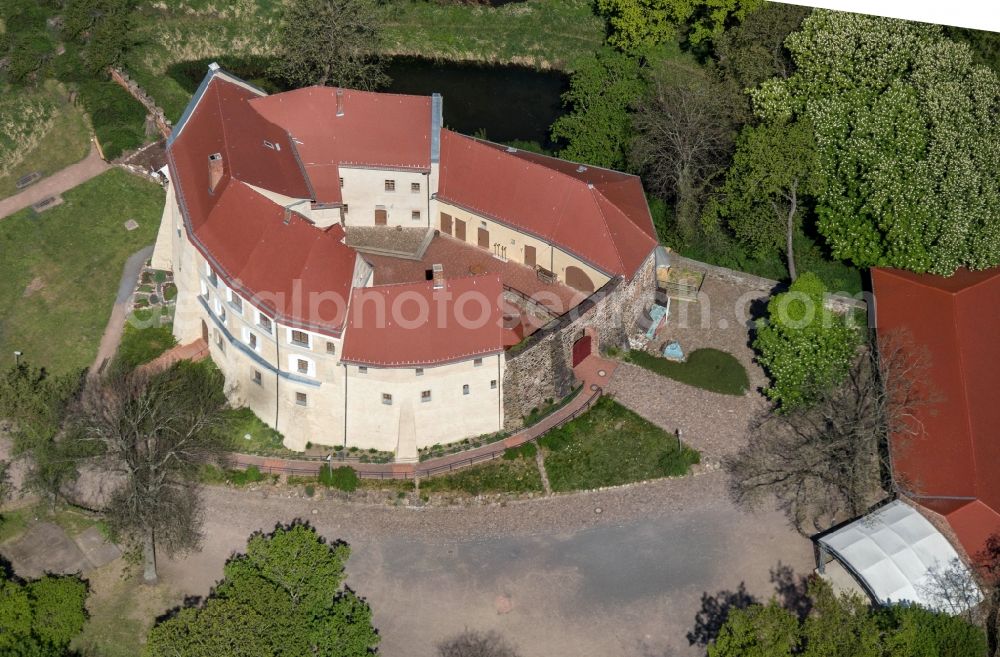 Aerial image Dessau-Roßlau - Castle Wasserburg Rosslau in Dessau-Rosslau in the state Saxony-Anhalt