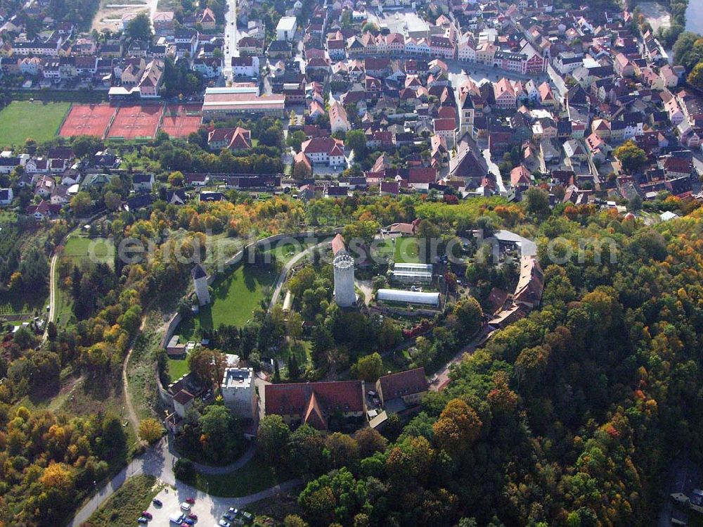 Aerial image Burglengenfeld / Bayern - Burglengenfeld (Bayern): Die 1200-jährige Burganlage Burg Lengenfeld auf dem Kreuzberg,auch bekannt als die Wiege der Wittelsbacher, Marktplatz 2-6, 93133 Burglengenfeld Tel. (09471) 7018-0, Fax. (09471) 701845