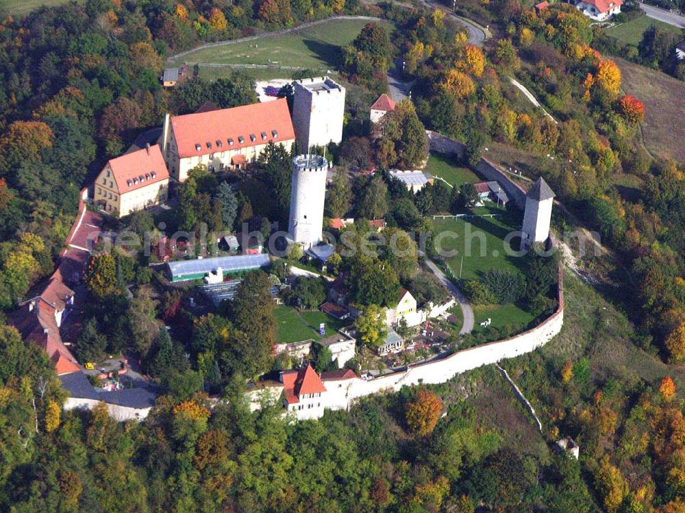 Burglengenfeld / Bayern from above - Burglengenfeld (Bayern): Die 1200-jährige Burganlage Burg Lengenfeld auf dem Kreuzberg,auch bekannt als die Wiege der Wittelsbacher, Marktplatz 2-6, 93133 Burglengenfeld Tel. (09471) 7018-0, Fax. (09471) 701845