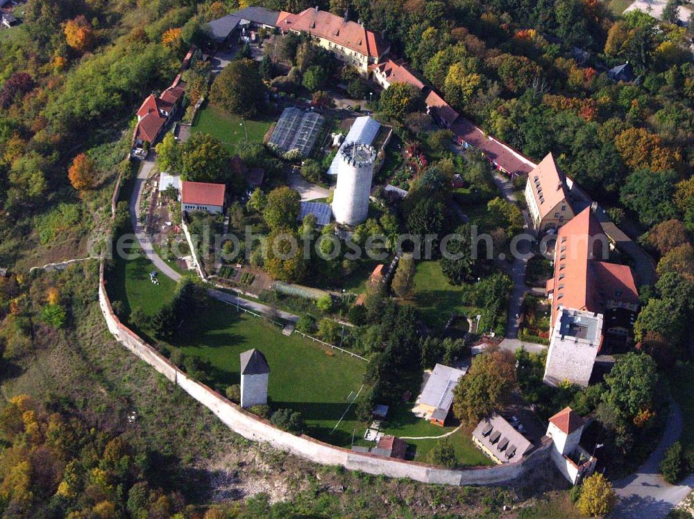 Burglengenfeld / Bayern from above - Burglengenfeld (Bayern): Die 1200-jährige Burganlage Burg Lengenfeld auf dem Kreuzberg,auch bekannt als die Wiege der Wittelsbacher, Marktplatz 2-6, 93133 Burglengenfeld Tel. (09471) 7018-0, Fax. (09471) 701845