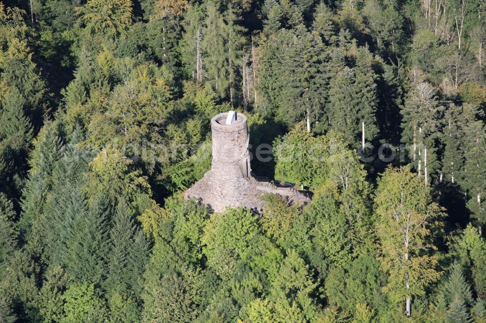 Aerial photograph Wehr - Burg Baerenfels on the slopes of the Hotzenwald on the mount Steinegg in Wehr in Baden-Wuerttemberg. The ruins of the hilltop castle now serve as an observation tower overlooking Wehratal and Hochrhein