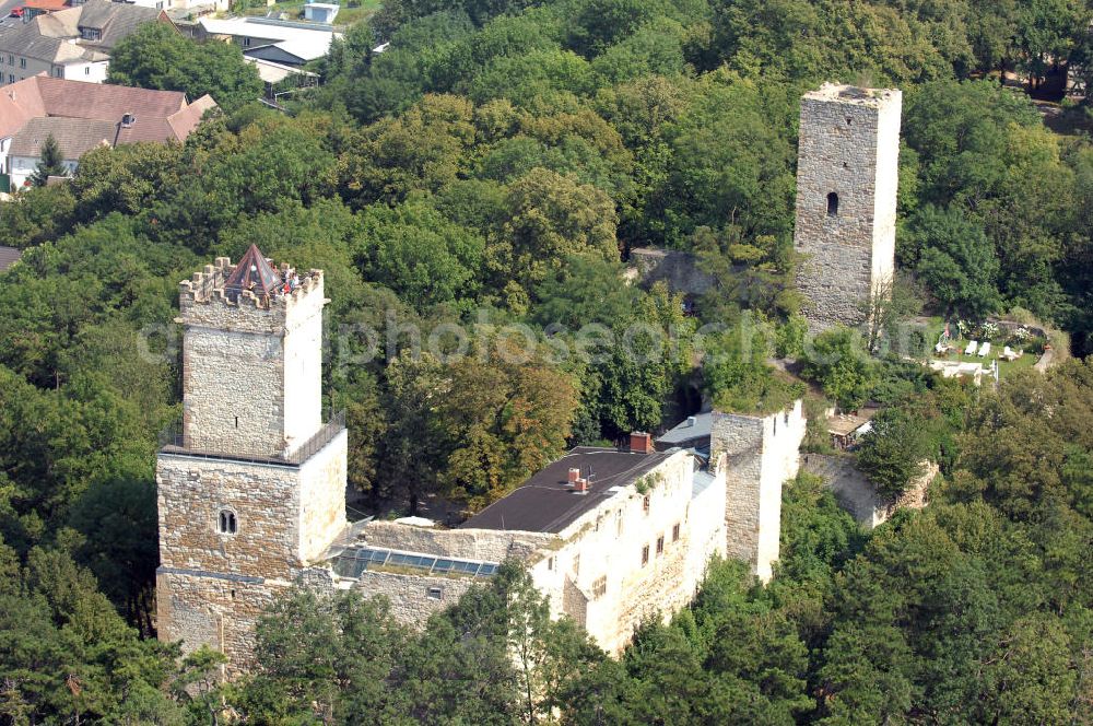 Eckartsberga Eckartsberga Eckartsberga Eckartsberga from above - Strasse der Romanik: Die Eckartsburg liegt auf einem Bergrücken oberhalb der Kleinstadt Eckartsberga im Burgenlandkreis, am Südrand der Finnelandschaft im Naturpark Saale-Unstrut-Triasland, nahe der Landesgrenze Sachsen-Anhalts zu Thüringen. Homepage: