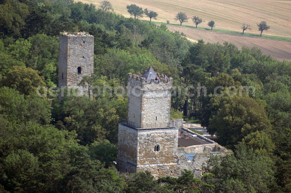 Aerial photograph Eckartsberga Eckartsberga Eckartsberga Eckartsberga - Strasse der Romanik: Die Eckartsburg liegt auf einem Bergrücken oberhalb der Kleinstadt Eckartsberga im Burgenlandkreis, am Südrand der Finnelandschaft im Naturpark Saale-Unstrut-Triasland, nahe der Landesgrenze Sachsen-Anhalts zu Thüringen. Homepage: