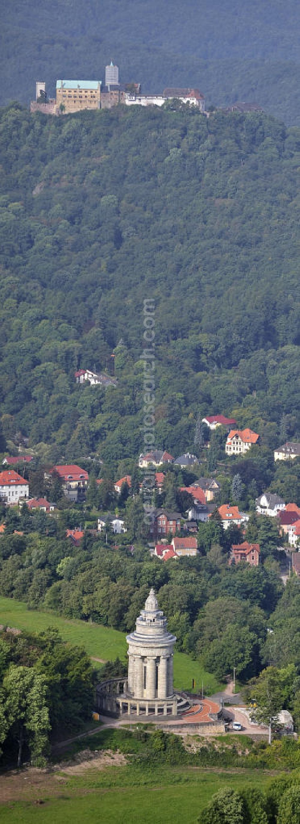 Eisenach from above - Blick vom Burschenschaftsdenkmal auf der Göpelskuppe zur Wartburg-Stiftung Eisenach, einem Weltkulturerbe der Unesco. View from the Monument of the Fraternity to Wartburg-Stiftung Eisenach Castle, a World Heritage Site.