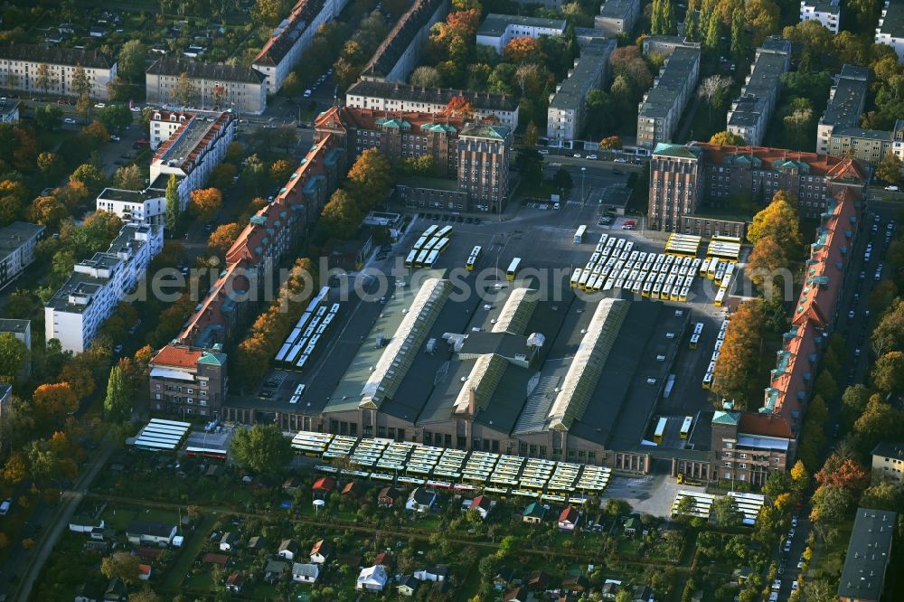 Berlin from the bird's eye view: Depot of the Municipal Transport Company BVG Omnibusbetriebshof Muellerstrasse in the district Wedding in Berlin, Germany