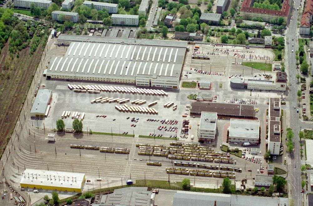 Aerial photograph Berlin - Lichtenberg - Bus- und Straßenbahndepot der Berliner Verkehrsbetriebe BVB an der Siegfriedstraße in Berlin - Lichtenberg.