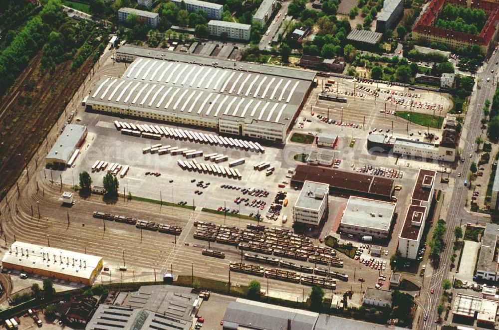 Berlin - Lichtenberg from above - Bus- und Straßenbahndepot der Berliner Verkehrsbetriebe BVB an der Siegfriedstraße in Berlin - Lichtenberg.