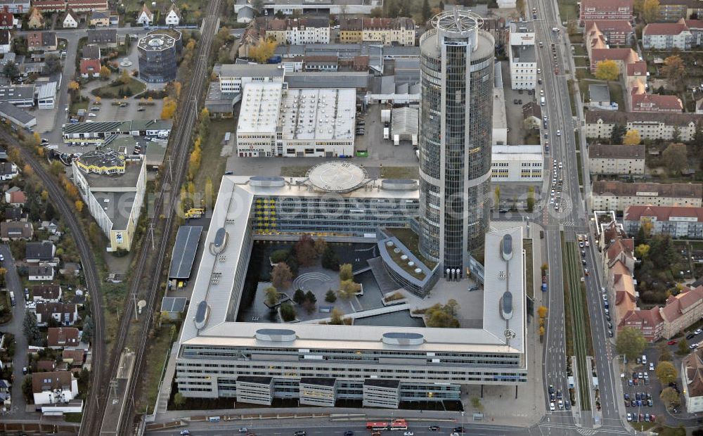 Nürnberg from the bird's eye view: Das Gelände des Business-Towers der Nürnberger Versicherungsgruppe. Der Turm wurde im Jahr 2000 fertiggestellt und besitzt eine Höhe von 135 m. The area of the business tower of the Nuremberg Insurance Group.