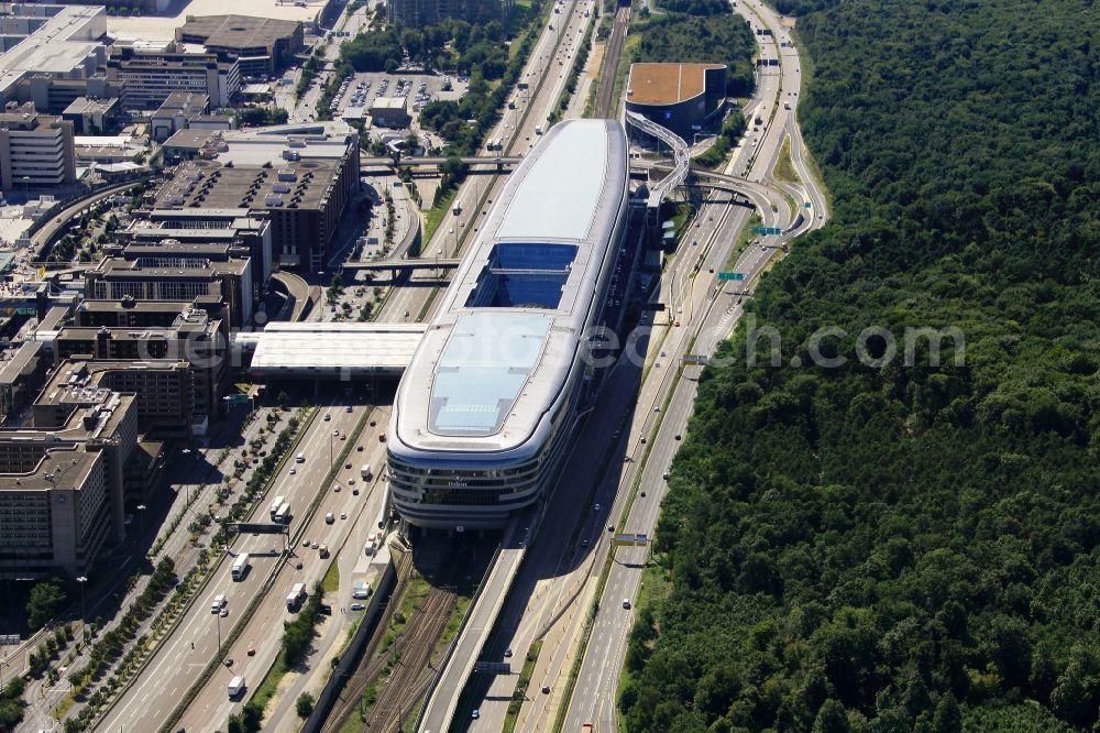 Aerial photograph Frankfurt am Main - View of the Business Center The Squair, formerly known as Airrail Center Frankfurt. The main investor for the futuristic project is the IVG Immobilien AG