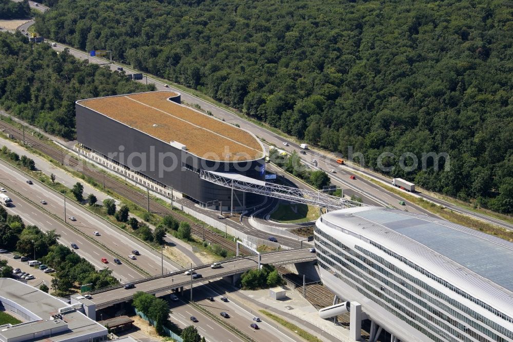 Aerial photograph Frankfurt am Main - View of the Business Center The Squair, formerly known as Airrail Center Frankfurt. The main investor for the futuristic project is the IVG Immobilien AG