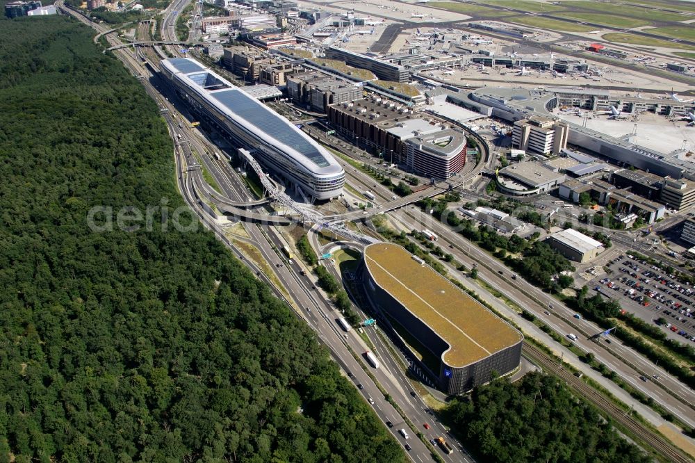 Aerial photograph Frankfurt am Main - View of the Business Center The Squair, formerly known as Airrail Center Frankfurt. The main investor for the futuristic project is the IVG Immobilien AG