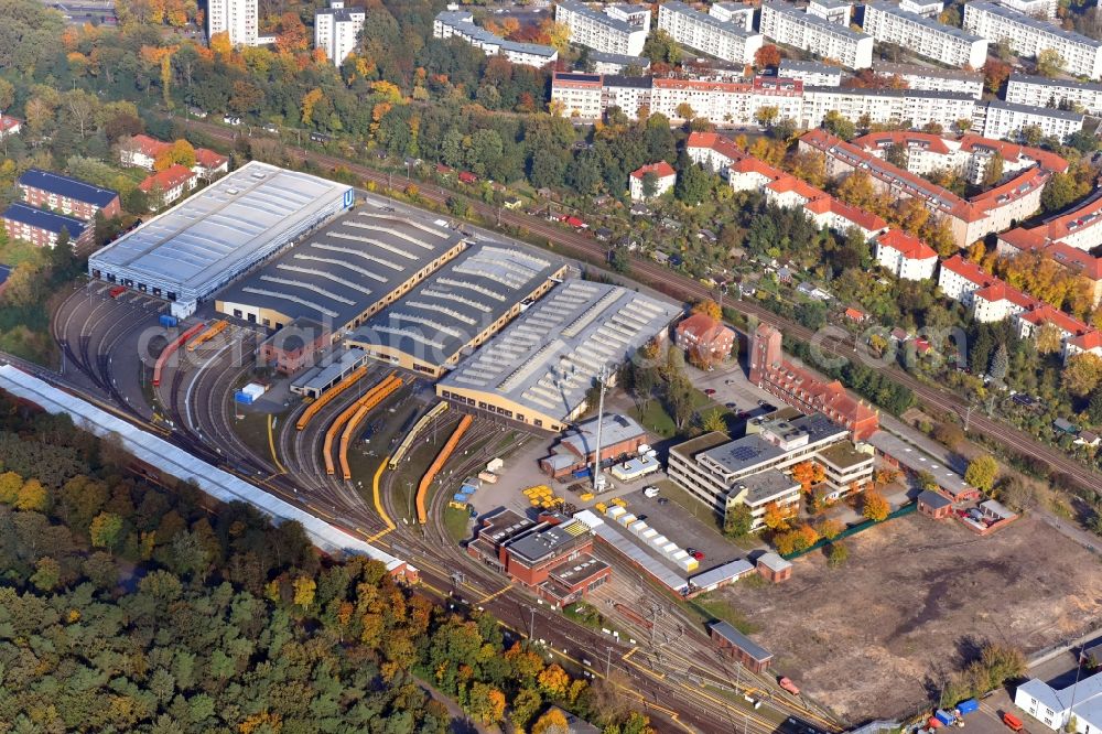 Aerial photograph Berlin - In the halls Depots of the BVG U-Bahn operating Workshop Grunewald in Berlin-Charlottenburg