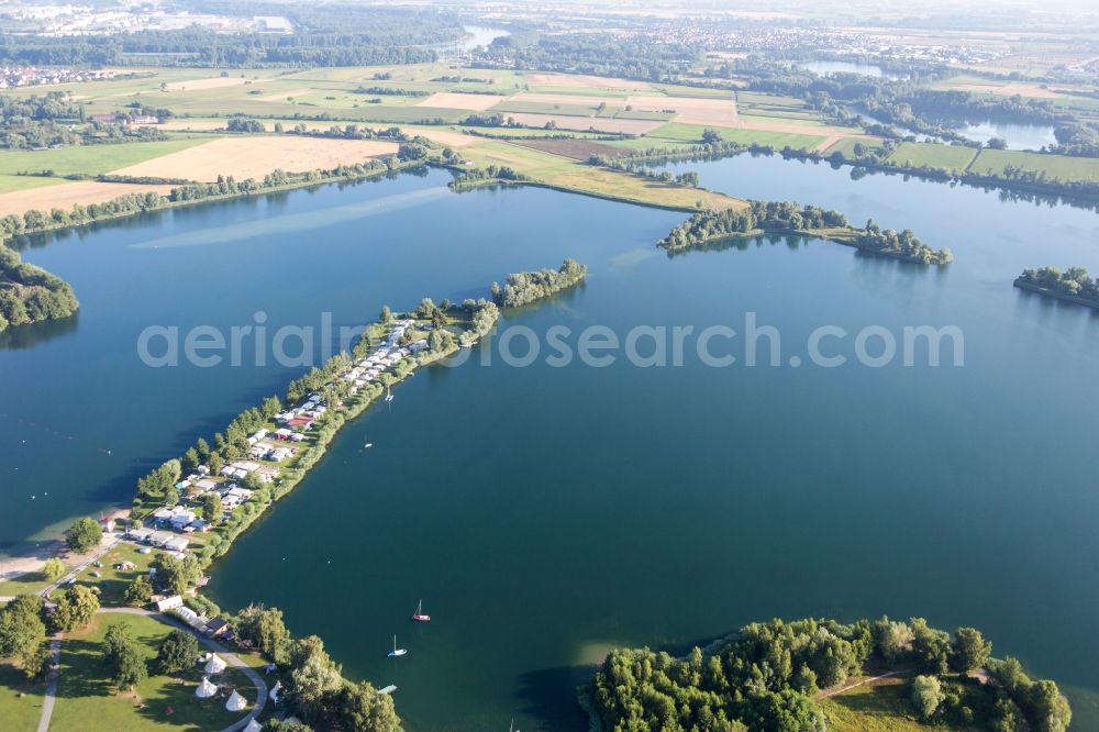 Aerial photograph Oberhausen-Rheinhausen - Camping with caravans and tents in the district Oberhausen in Oberhausen-Rheinhausen in the state Baden-Wuerttemberg, Germany