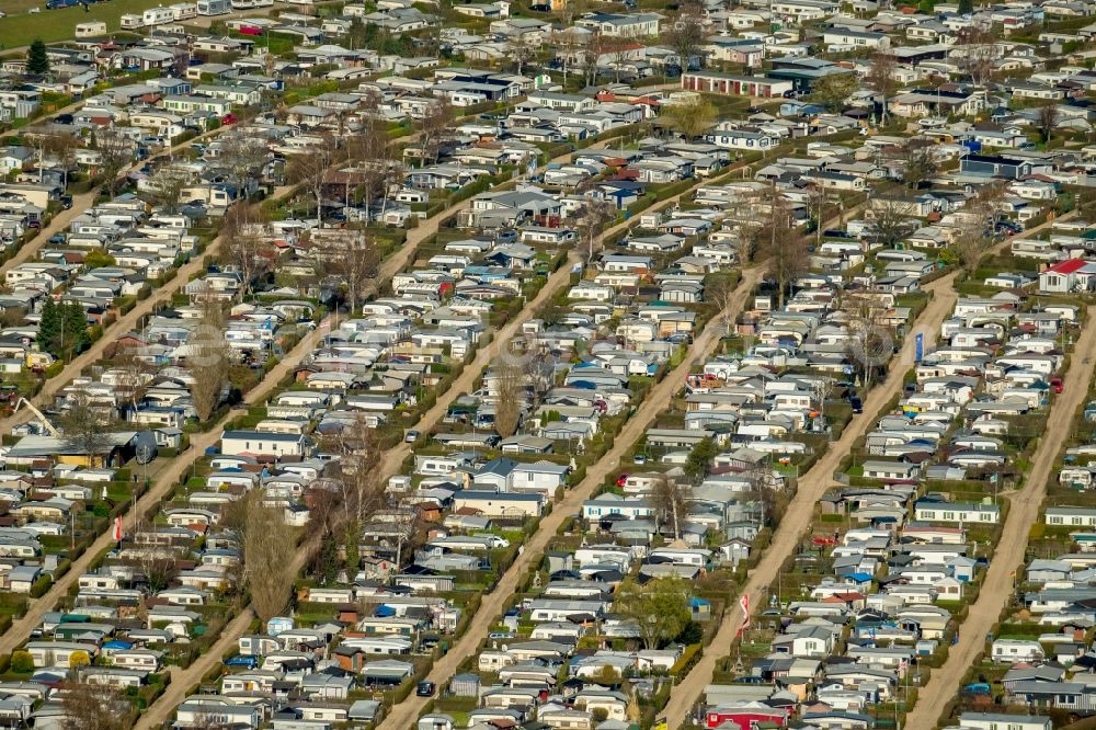 Aerial image Wesel - Camping with caravans and tents on Rhone river in Wesel in the state North Rhine-Westphalia, Germany