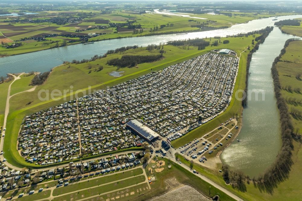 Wesel from above - Camping with caravans and tents on Rhone river in Wesel in the state North Rhine-Westphalia, Germany