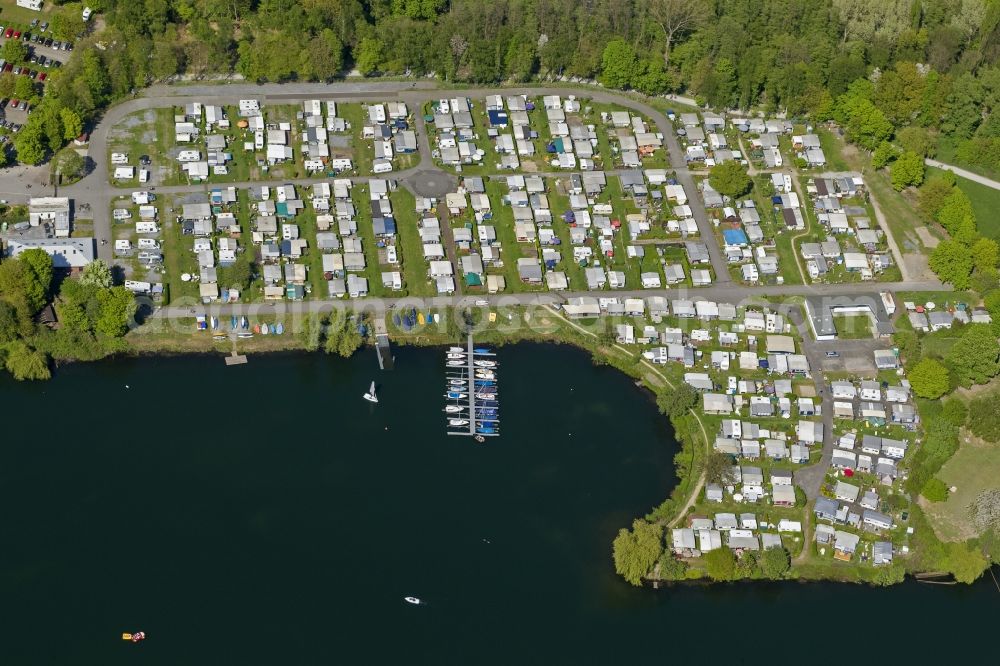 Aerial photograph Unterbach - Camping at the beach Menzelsee and North Bach near Unterbach in North Rhine-Westphalia