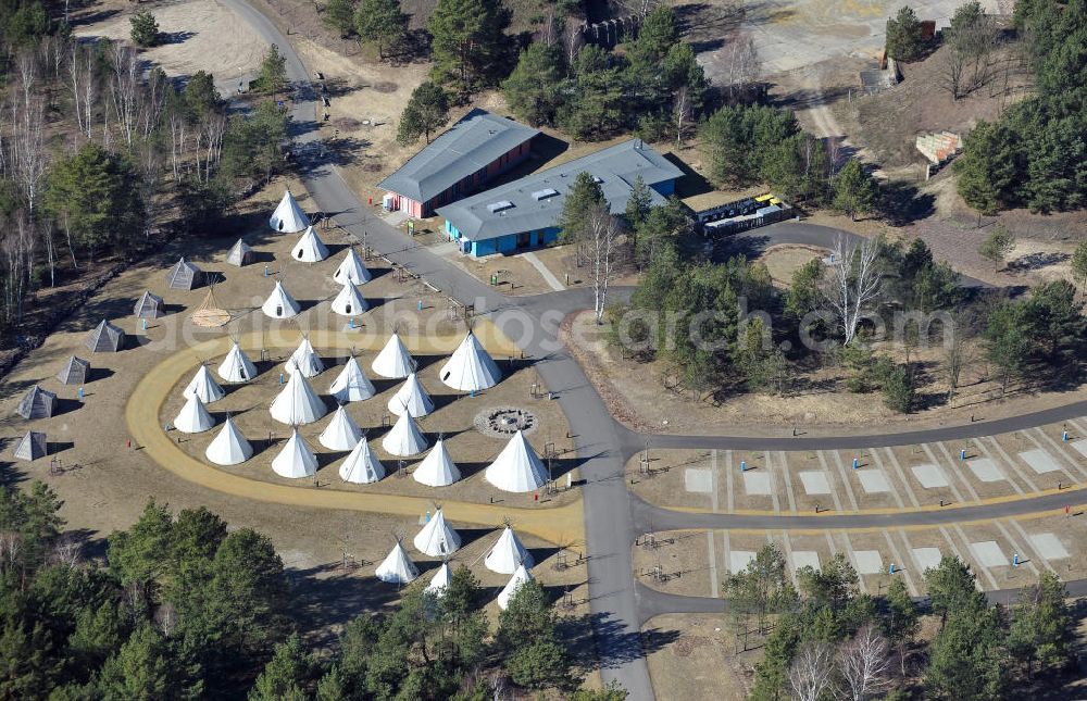 Halbe-Brand from above - Der Campingplatz am Tropical Islands mit Wohnmobilstellplätzen und mietbaren Tipi Zelten in Halbe-Brand. Der Platz erhielt vom ADAC die begehrte Campingplatz Auszeichnung. The campsite near by the Tropical Islands in Halbe-Brand.