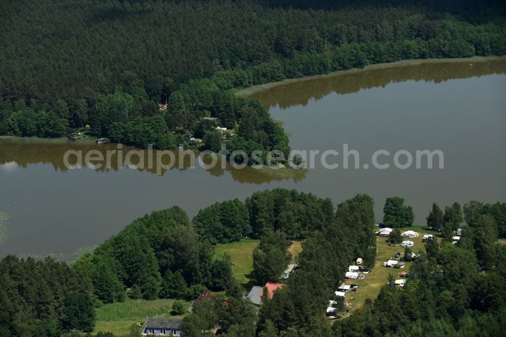 Zechlinerhütte from the bird's eye view: Camping with caravans in Zechlinerhuette in the state Brandenburg